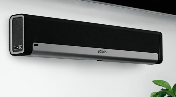 Sonos-Playbar-on-the-wall